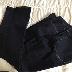 CLOSING CLOSET SO FEEL FREE TO MAKE A OFFER!